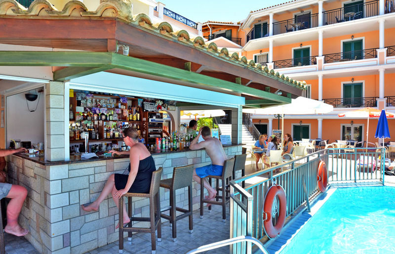 Alamis Hotel & Apartments Τσιλιβί Εξωτερικό φωτογραφία